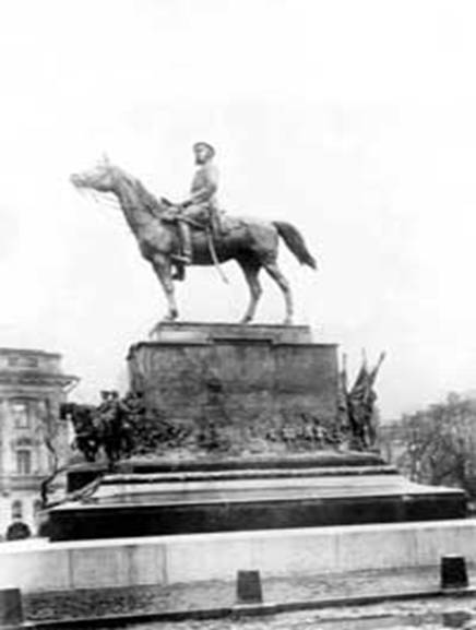 http://funeral-spb.ru/necropols/ppk/nikolay_nikolaevich/img/7.jpeg